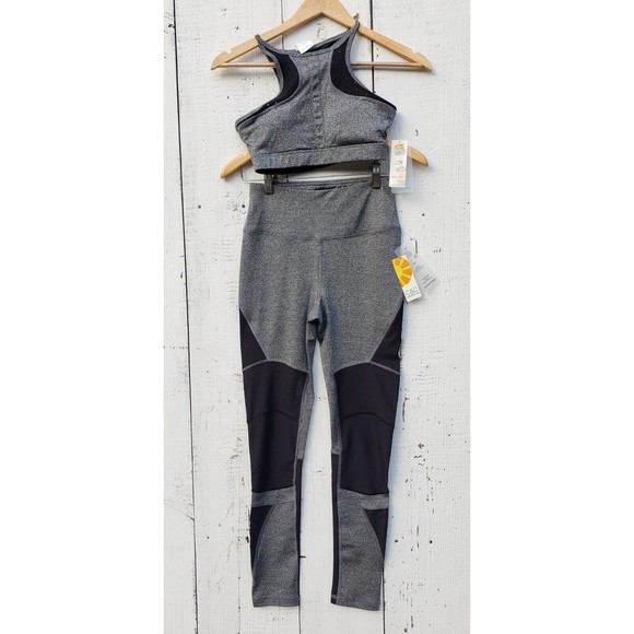 C&C California Grey and Black Athletic Sports Bra Legging Set Sz S NEW - Picture 1 of 14